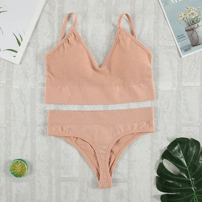 Conjunto Lara Bralette e Calcinha G-String Seamless Sem Aro