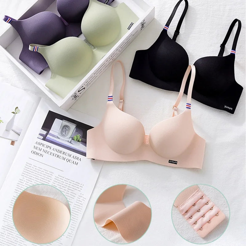 Conjunto Lorena Sutiã Sem Aro com Bojo Moldado e Calcinha Seamless