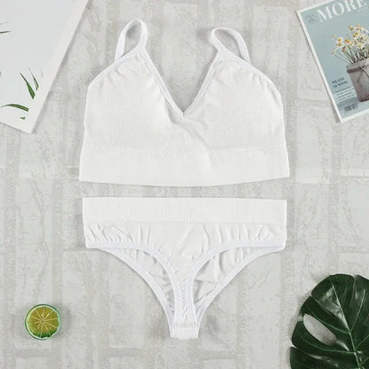 Conjunto Lara Bralette e Calcinha G-String Seamless Sem Aro